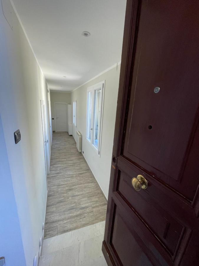 Greta'S House - Napoli Centro Apartment ภายนอก รูปภาพ